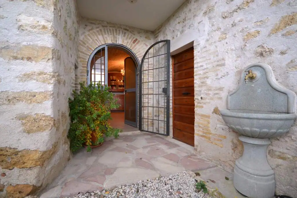 Torre-Madre-Assisi-Appartamenti-Vacanze-esterno_sala_lettura